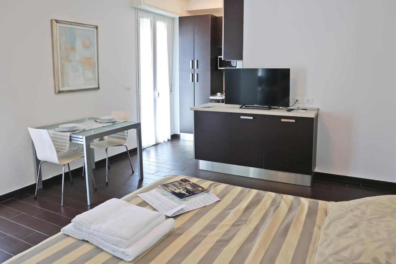 Casa Vacanze Aurora Centro Rímini Exterior foto