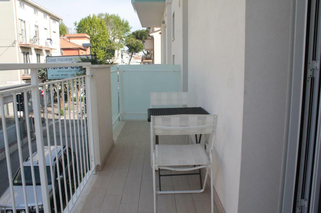 Casa Vacanze Aurora Centro Rímini Exterior foto